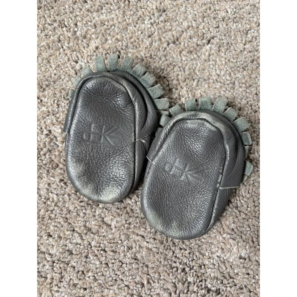 Freshly Picked Gray Leather Baby Moccasins Sz 1